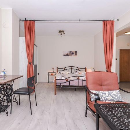 Visit Sofia Macedonia Square Central Apartment By Flat Mаnager Экстерьер фото