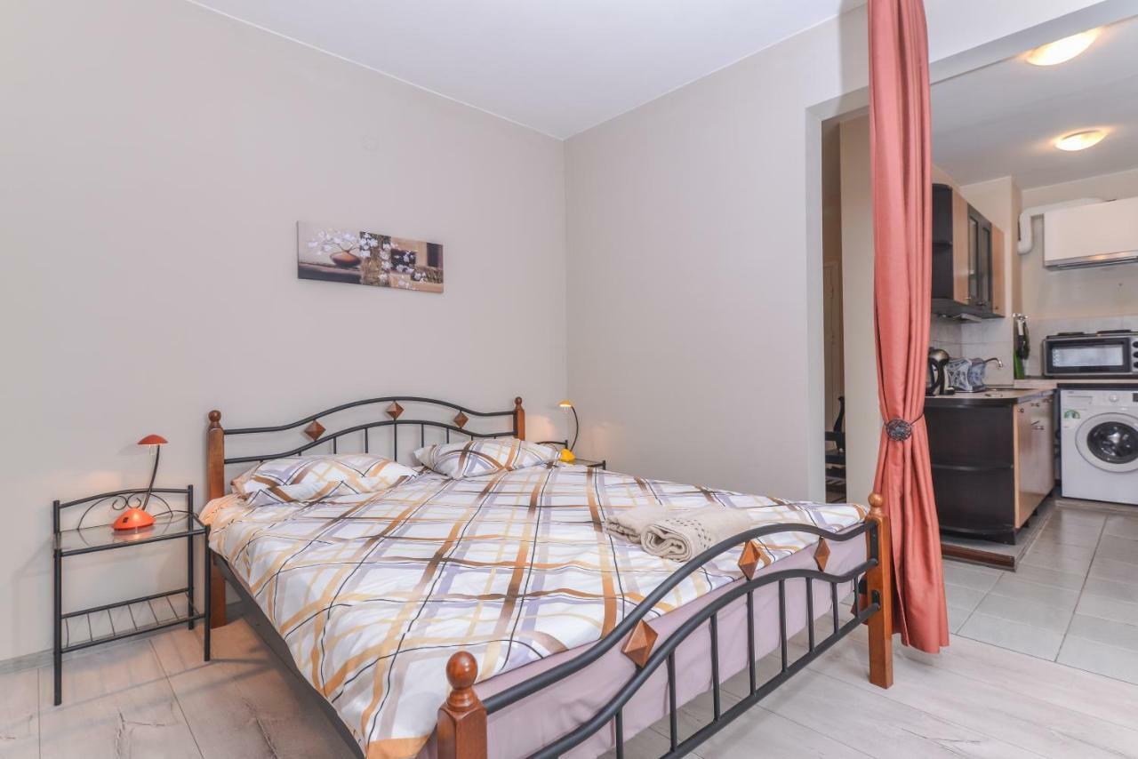 Visit Sofia Macedonia Square Central Apartment By Flat Mаnager Экстерьер фото